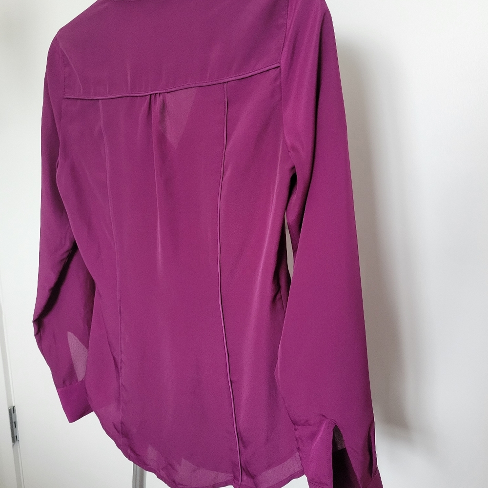 Magenta button down blouse - Picture 4 of 8